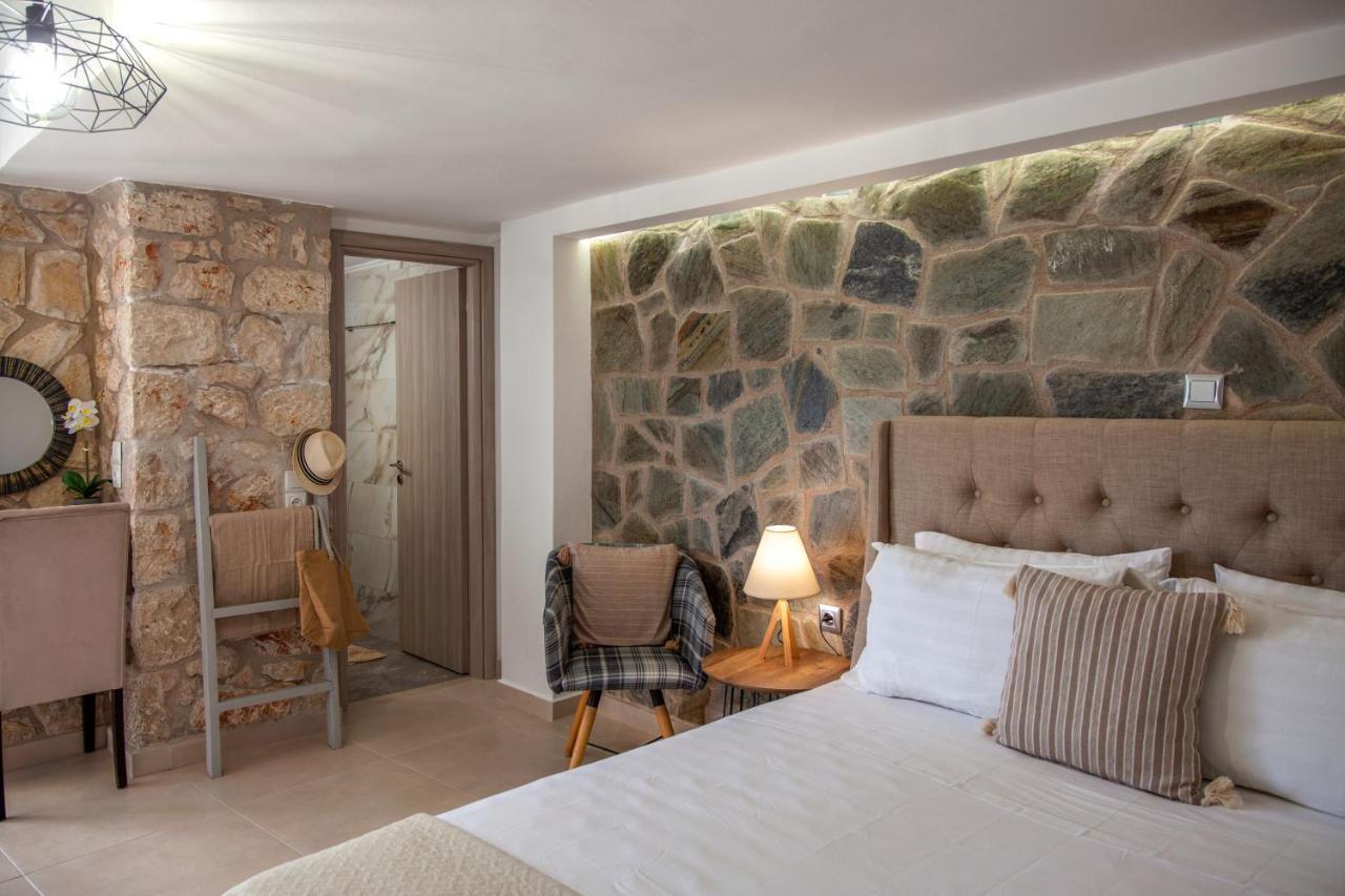 Key Villas Tsoukaladhes Bagian luar foto
