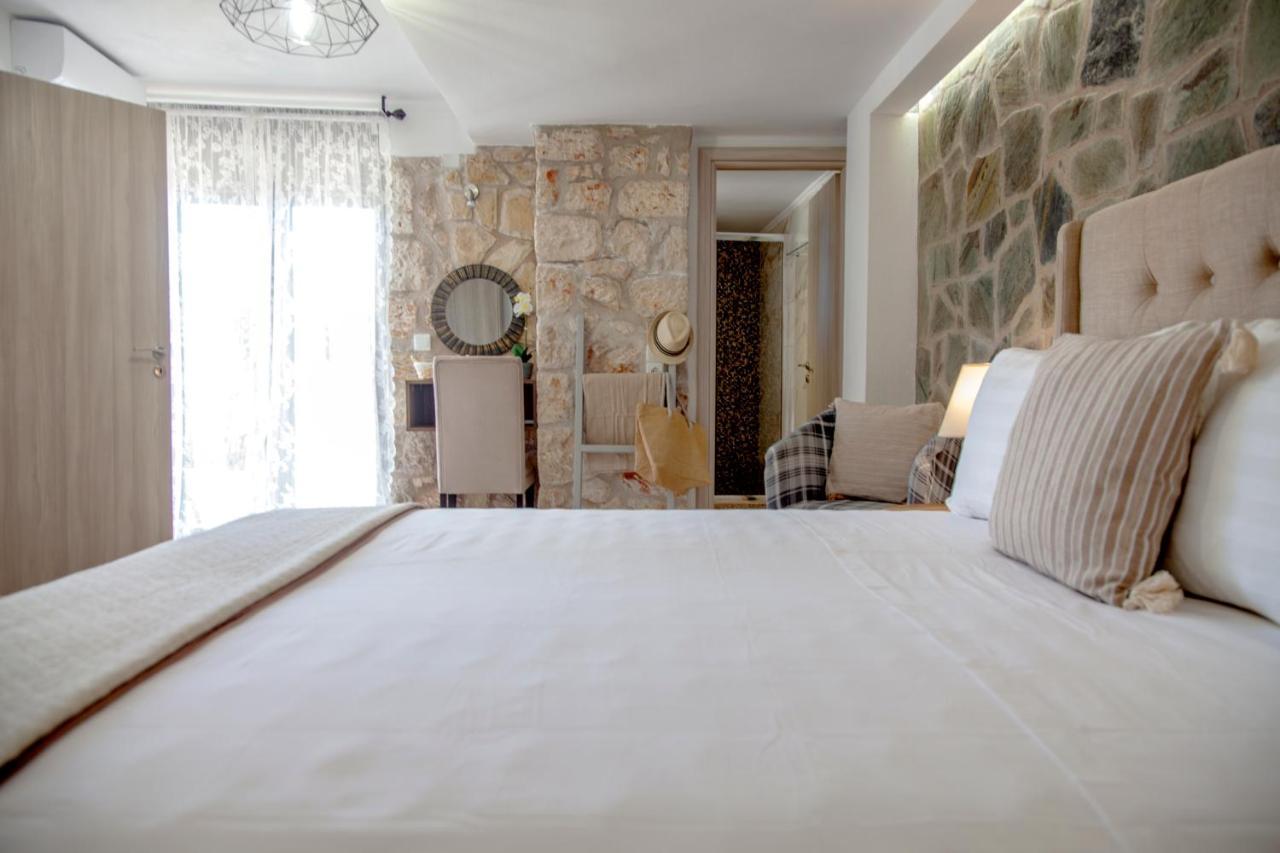 Key Villas Tsoukaladhes Bagian luar foto