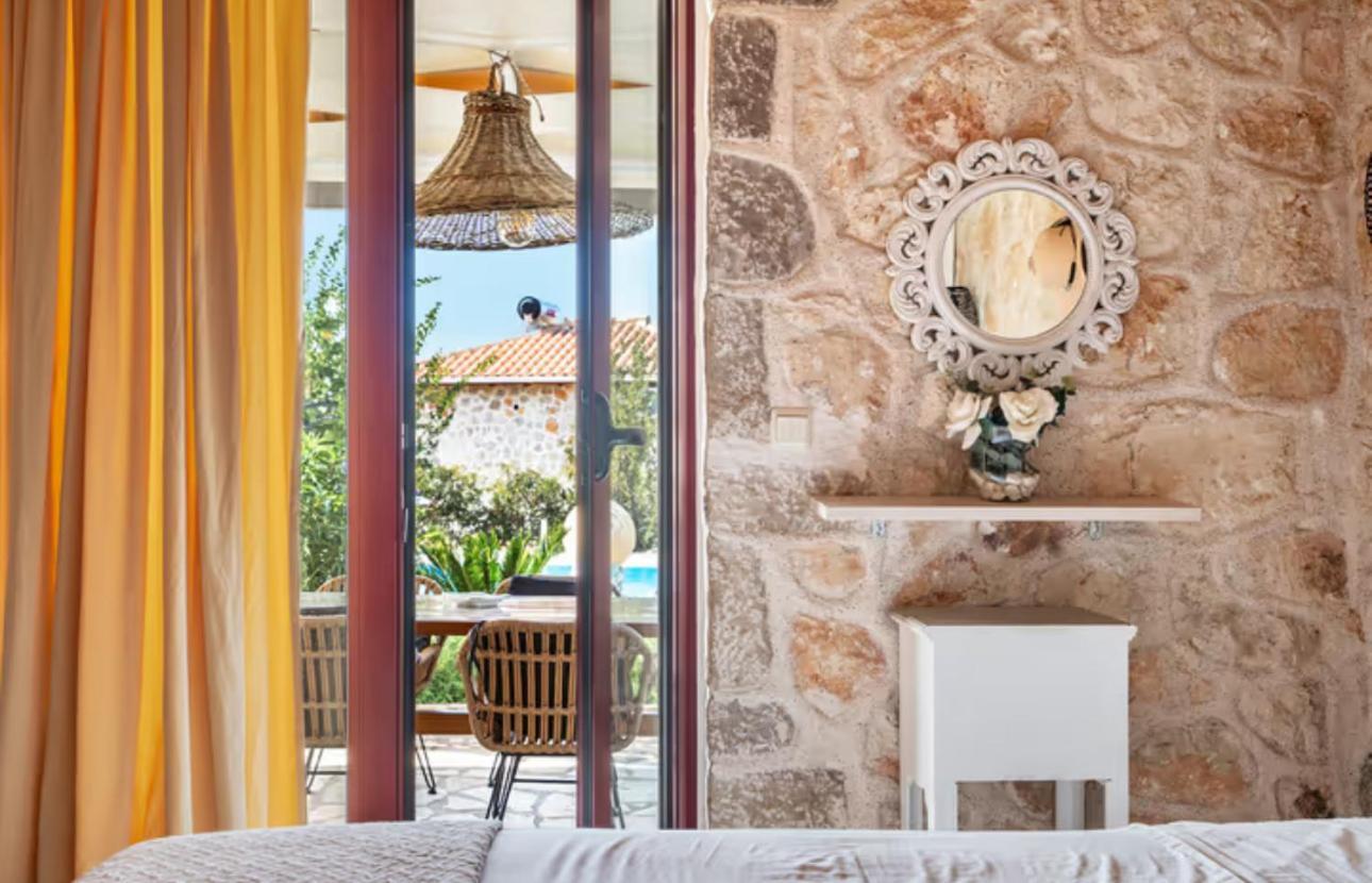 Key Villas Tsoukaladhes Bagian luar foto