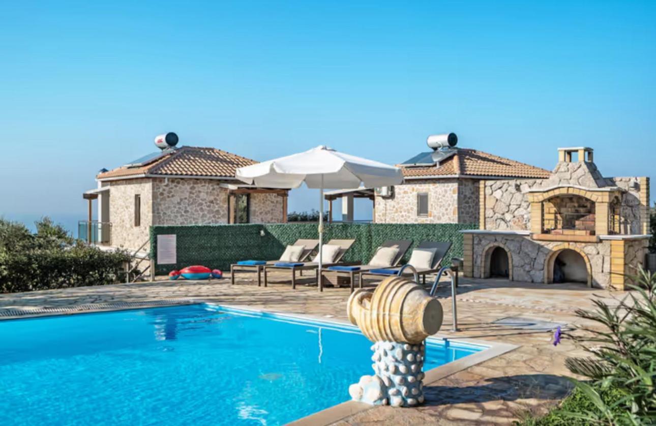 Key Villas Tsoukaladhes Bagian luar foto