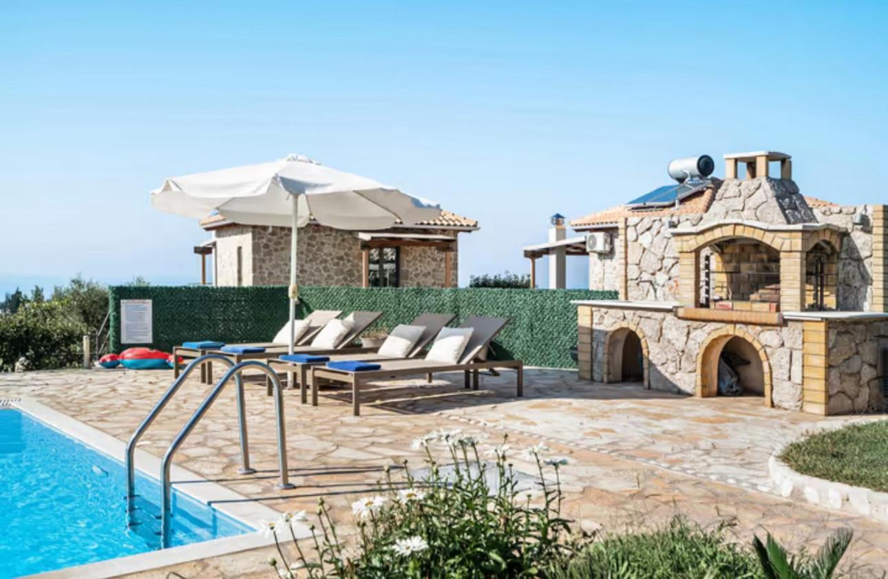 Key Villas Tsoukaladhes Bagian luar foto