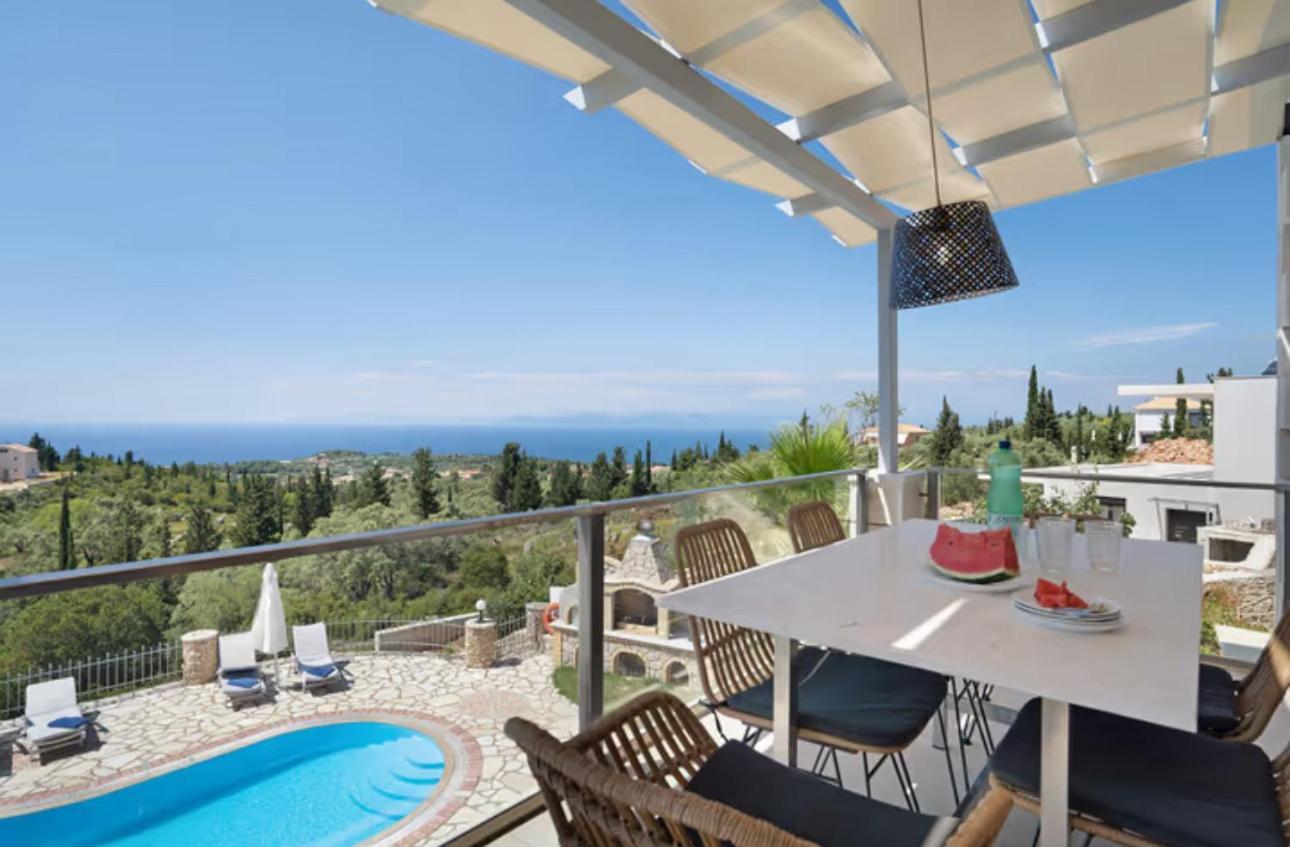 Key Villas Tsoukaladhes Bagian luar foto