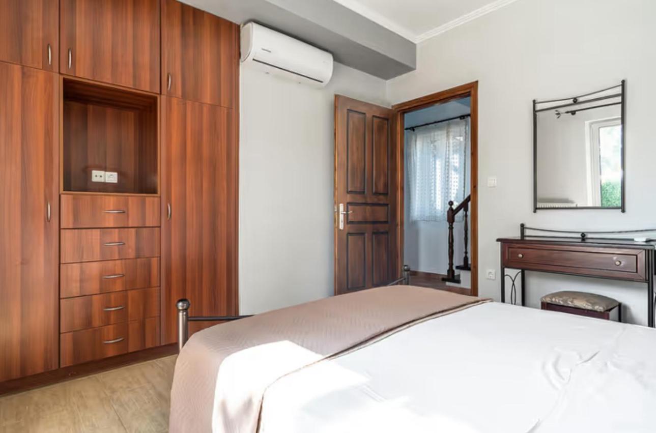 Key Villas Tsoukaladhes Bagian luar foto